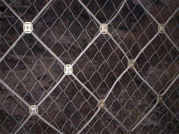 TECCO高强度钢丝格栅图片4