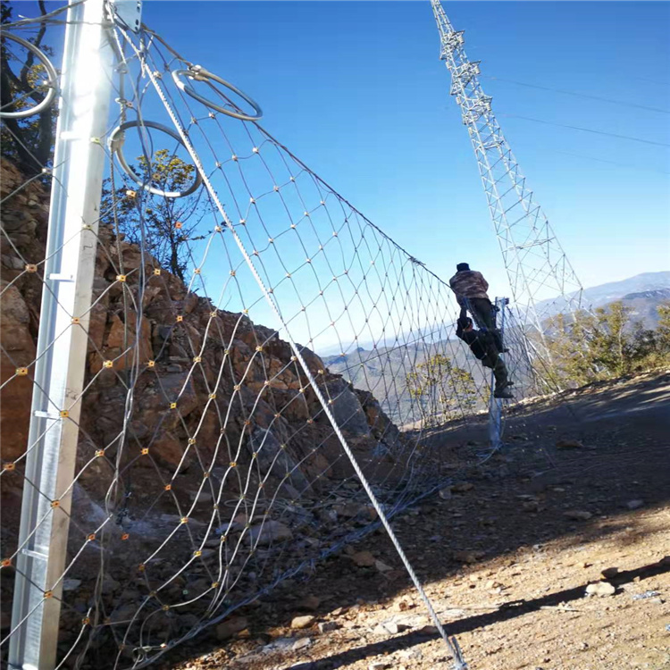 山西阳泉施工现场-被动防护网施工图片4