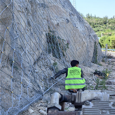 河南焦作主动边坡防护网工程施工图片4