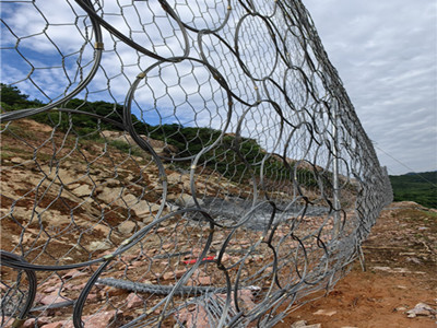落石防护网图片2